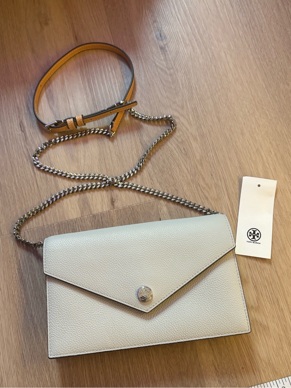 Tory Burch Pebble Envelope Chain Wallet